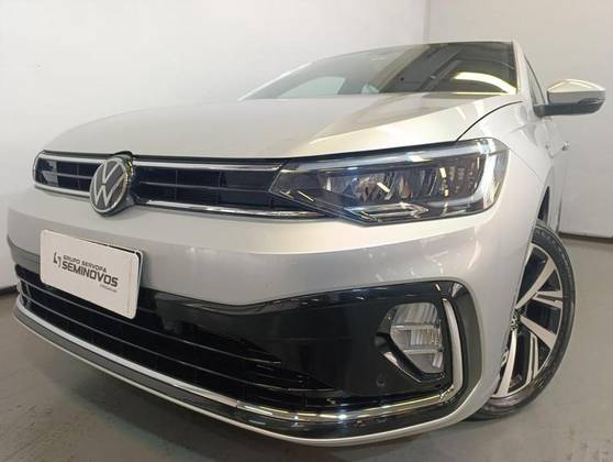 VOLKSWAGEN VIRTUS 1.0 200 TSI HIGHLINE AUTOMÁTICO